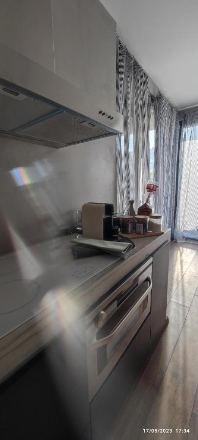 Attico Vista Mare Διαμέρισμα Golem  Εξωτερικό φωτογραφία